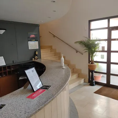Peixan Hotel 2*