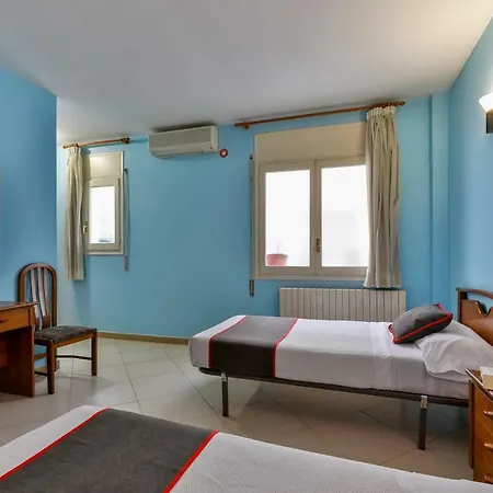 Peixan Hotel 2*