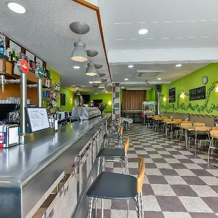 Peixan Hotel 2*
