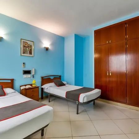 Peixan Hotel 2*